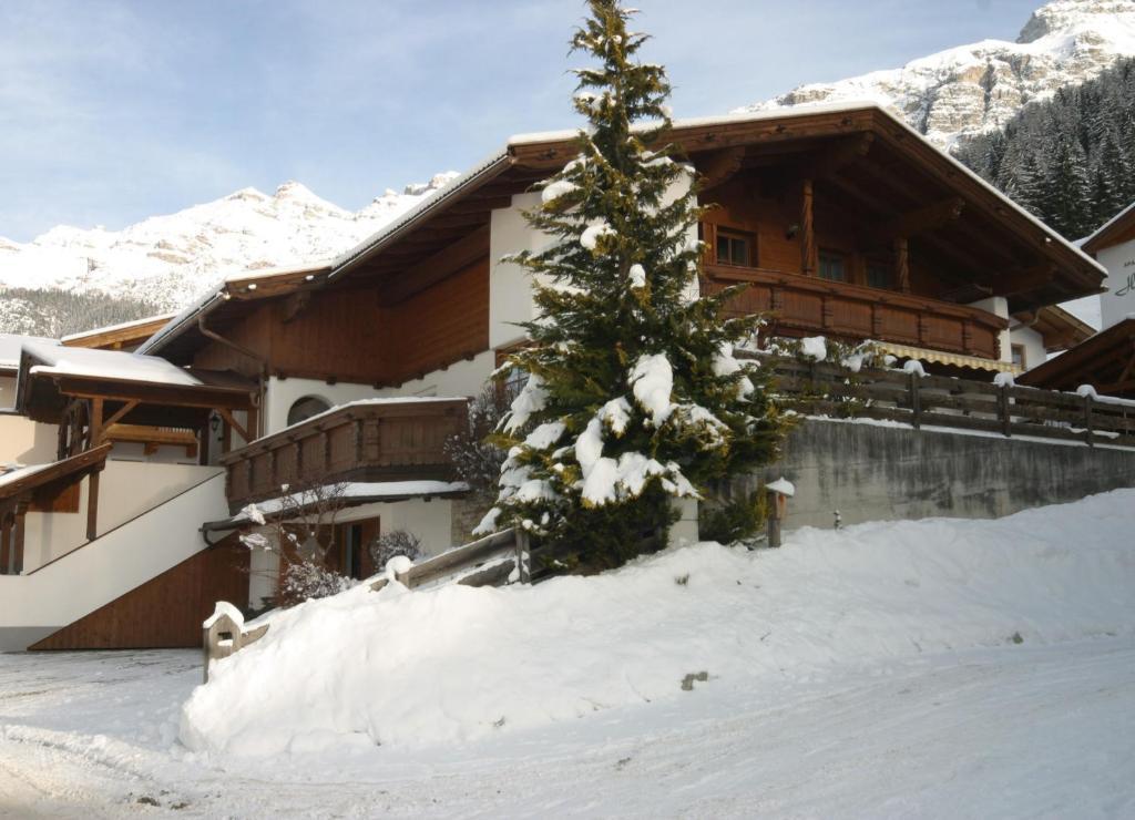 Ferienwohnung Mair Neustift im Stubaital Exterior photo